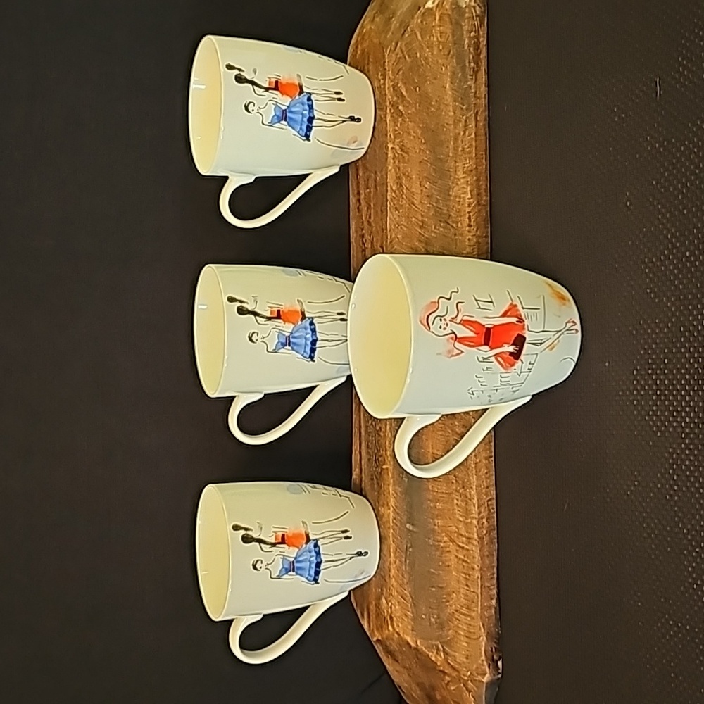 4 Model Coffee Cups